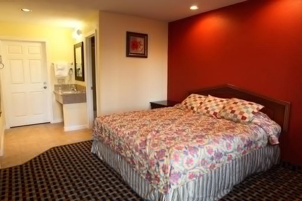 Bay Breeze Inn Оукланд Екстериор снимка