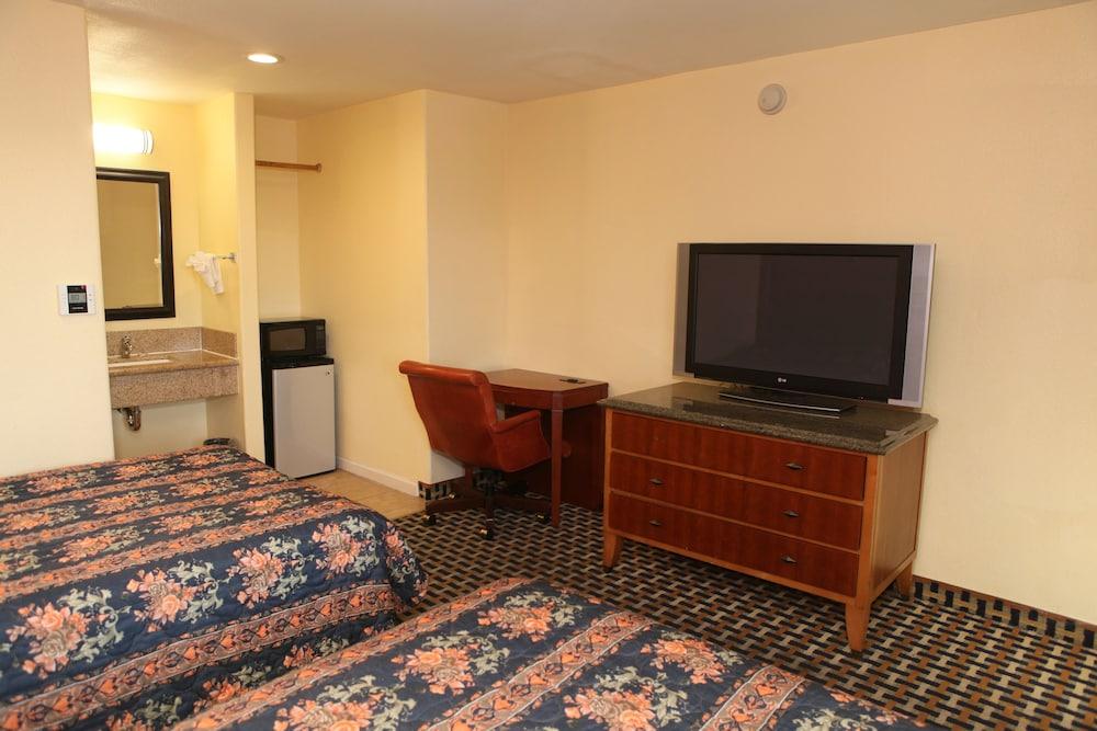 Bay Breeze Inn Оукланд Екстериор снимка